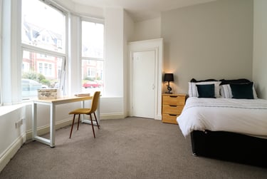 13 bed house, Lipson road, Lipson, Plymouth, PL48PN - Image 4